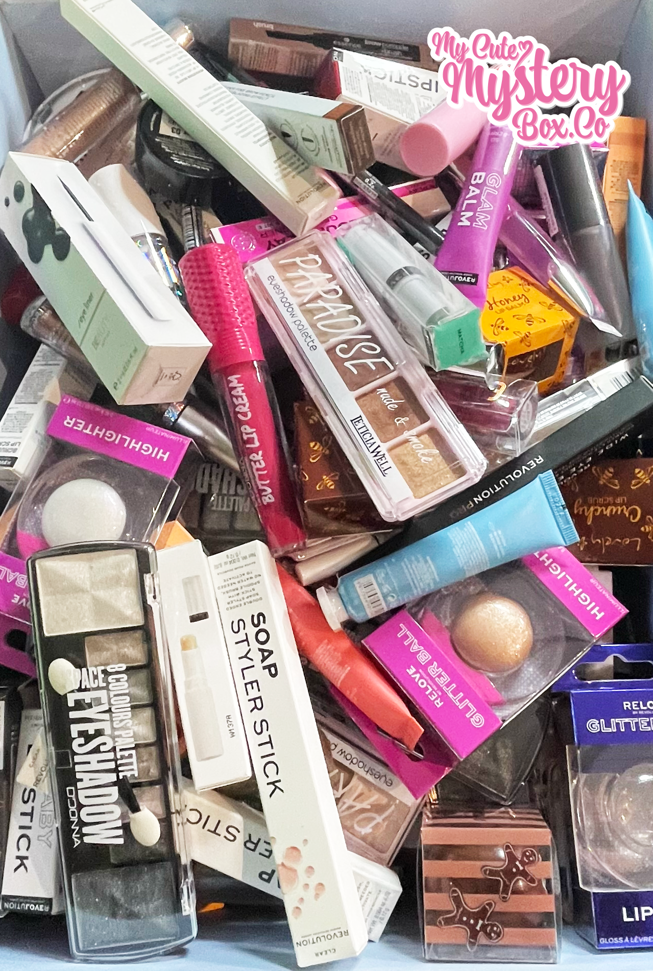 Makeup Lucky Scoop.
