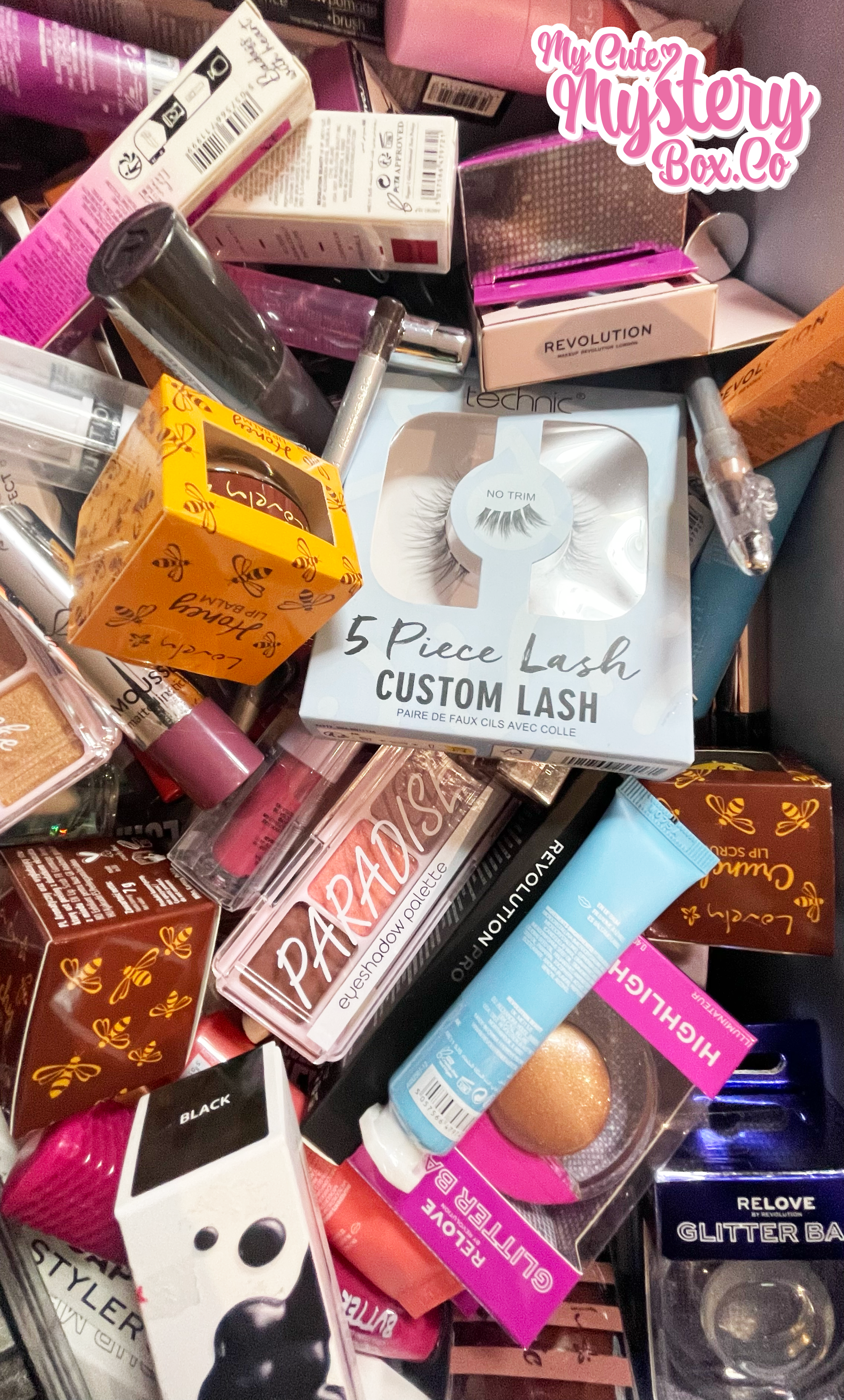 Makeup Lucky Scoop.