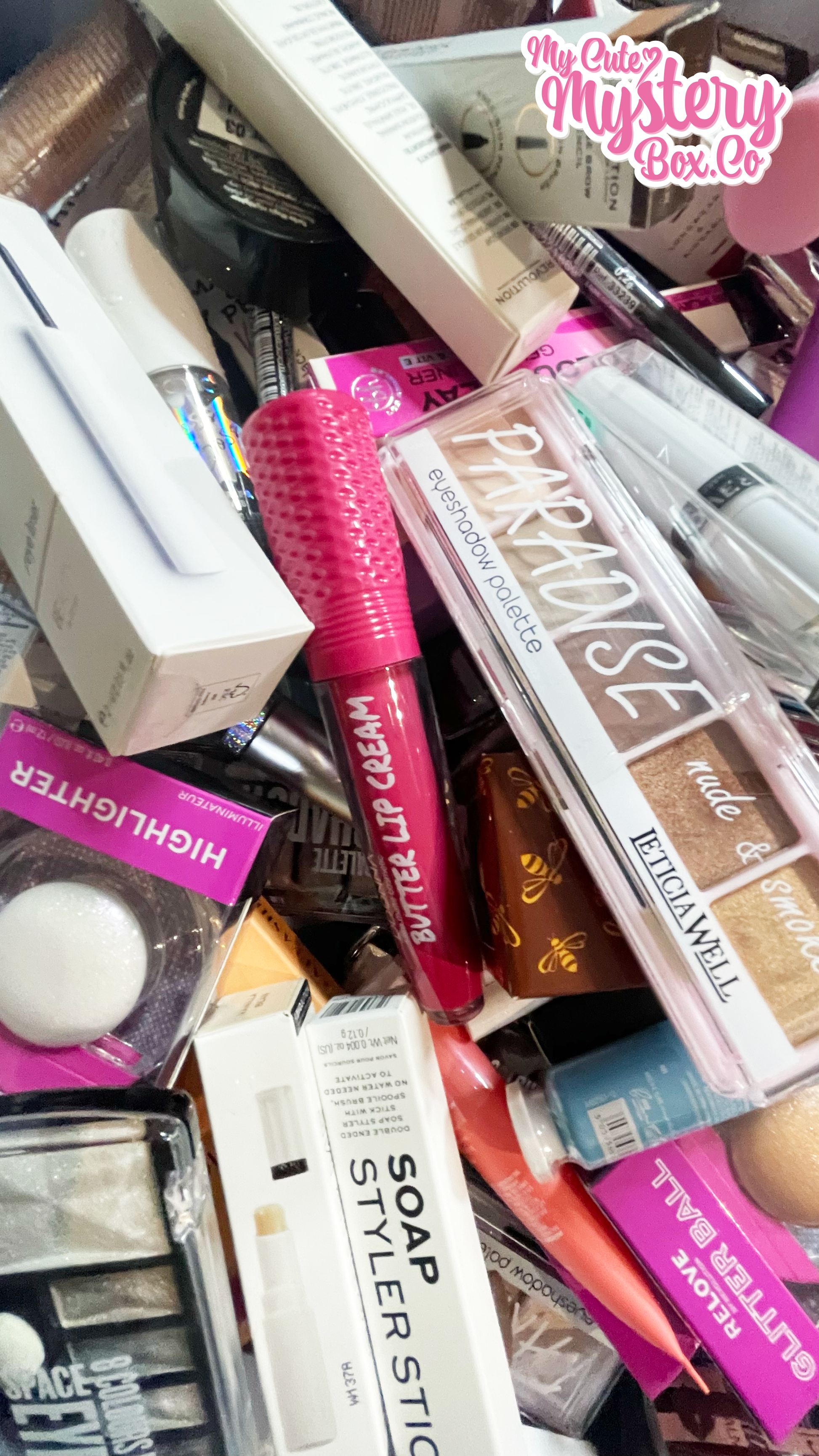 Makeup Lucky Scoop.
